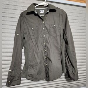 Convers long sleeve button front top